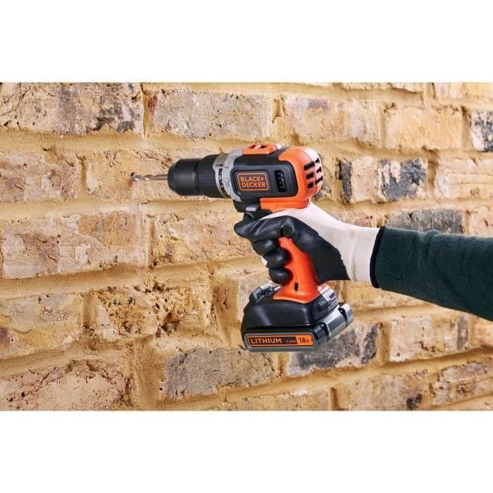 Taladro de impacto inalámbrico - BLACK & DECKER - BCD003ME2SA-QW - 18 V - 1 batería de 4 Ah + 1 batería de 2,5 Ah 1