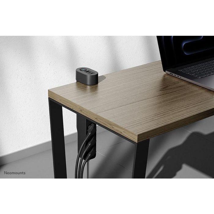 Neomounts DS22-840BL6 Regleta de Escritorio VOLT con Abrazadera, USB-C y USB-A Carga Rápida, 20W PD, 1.4m, Negra 12