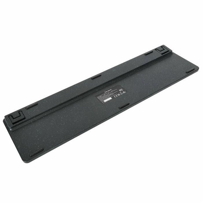 Targus Teclado USB-A Cableado Full-Size Nordic Negro EcoSmart con Protección Antimicrobiana DefenseGuard 4 Targus Teclado USB-A Cableado Full-Size Nordic Negro EcoSmart con Protección Antimicrobiana DefenseGuard 4