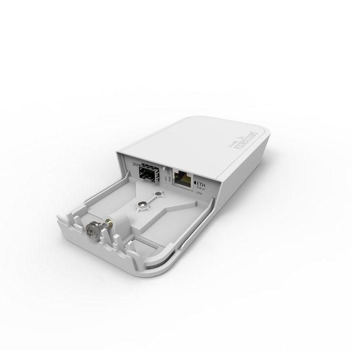 MikroTik FTC, 10/100/1000 Mbit Ethernet, SFP, PoE, 12 - 57 V 4 MikroTik FTC, 10/100/1000 Mbit Ethernet, SFP, PoE, 12 - 57 V 4