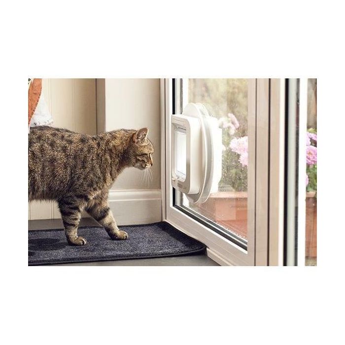 Sureflap Solapa para Gatos con Lector de Microchip Electrónico - Previene Gatos Callejeros - Memoria 32 Gatos - Blanco 3 Sureflap Solapa para Gatos con Lector de Microchip Electrónico - Previene Gatos Callejeros - Memoria 32 Gatos - Blanco 3