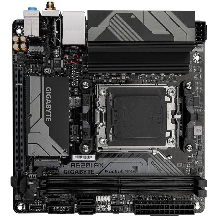 Gigabyte A620I AX (A620.AM5.mITX.DDR5) Placa Base AMD A620 Socket AM5 DDR5 WiFi 6E mini-ITX 3