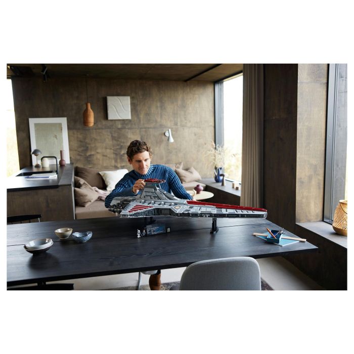 LEGO Star Wars Crucero de Ataque Clase Venator de la República 75367 - Juego de Construcción con 5374 Piezas 23