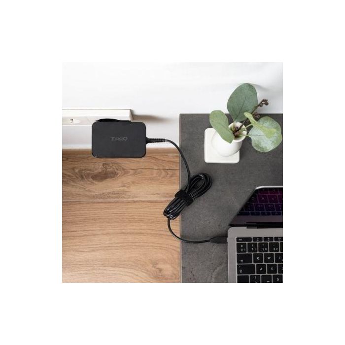 TooQ TQLC-USBCGAN90PD Cargador Portátil GaN 90W USB Tipo-C para Notebooks Mac Voltaje 5-20V Negro 3 TooQ TQLC-USBCGAN90PD Cargador Portátil GaN 90W USB Tipo-C para Notebooks Mac Voltaje 5-20V Negro 3