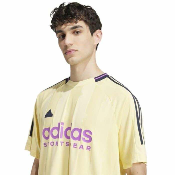 Camiseta de Manga Corta Hombre Adidas House Of Tiro Jacquard Amarillo 2 Camiseta de Manga Corta Hombre Adidas House Of Tiro Jacquard Amarillo 2