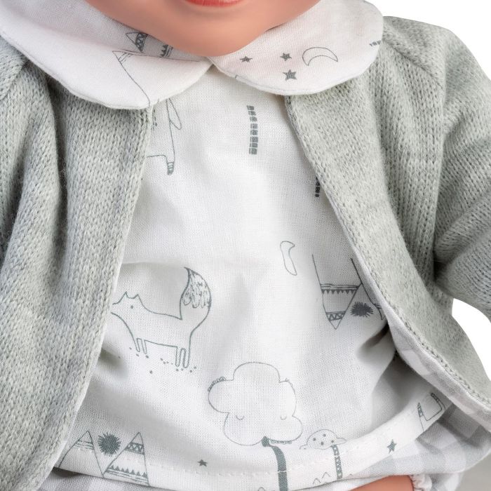 Muñecas Guca 10300 Muñeca Zuri con Peso de 7,88 kg, 42 cm, cuerpo de tela y extremidades de vinilo, suave tacto, +3 años 4 Muñecas Guca 10300 Muñeca Zuri con Peso de 7,88 kg, 42 cm, cuerpo de tela y extremidades de vinilo, suave tacto, +3 años 4