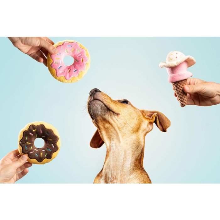 Gloria Peluche para Perro Dognut Marrón Chocolate con sonido y textura crujiente, juguete interactivo para razas pequeñas y medianas 2 Gloria Peluche para Perro Dognut Marrón Chocolate con sonido y textura crujiente, juguete interactivo para razas pequeñas y medianas 2