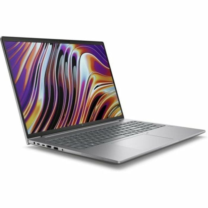 Laptop HP 16" 32 GB RAM 1 TB SSD NVIDIA RTX 2000 Ada Qwerty Español amd ryzen 9-8945hs 7