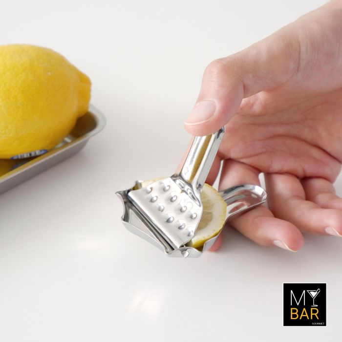 # -144- Exprimidor Rodajas Limon Acero My Bar (24 Unidades) 4 # -144- Exprimidor Rodajas Limon Acero My Bar (24 Unidades) 4