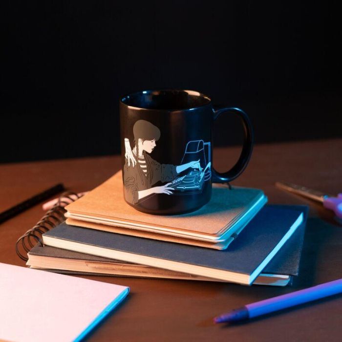 Taza Miercoles Addams 350ml 3