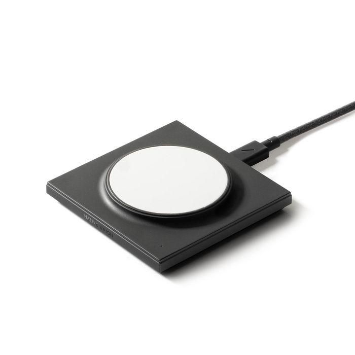 Native Union Drop Magnetic Wireless Charger Black Native Union Drop Magnetic Wireless Charger Black