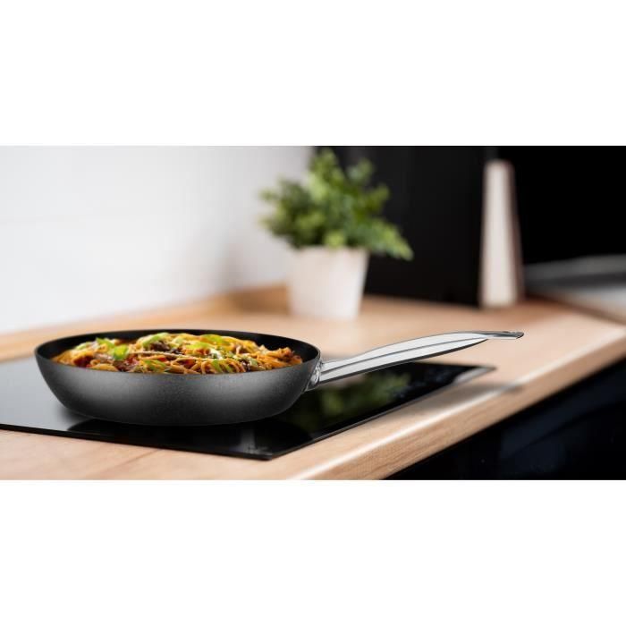 Wok de acero al carbono - GSW - AVANTI - 28 cm - Inducción 3 Wok de acero al carbono - GSW - AVANTI - 28 cm - Inducción 3