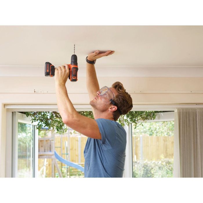 Black & Decker Destornillador Inalámbrico 10.8V, 2 Baterías Litio, Control de Torque 10 Posiciones y Caja 13 Black & Decker Destornillador Inalámbrico 10.8V, 2 Baterías Litio, Control de Torque 10 Posiciones y Caja 13