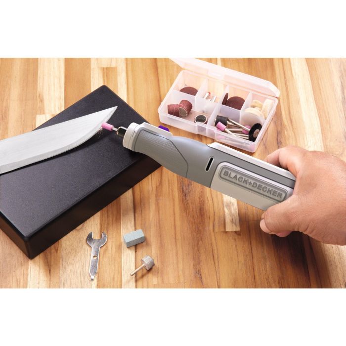 Black&Decker Akku-Multifunktionswerkzeug. 7.2V BCRT8IPETK 9 Black&Decker Akku-Multifunktionswerkzeug. 7.2V BCRT8IPETK 9