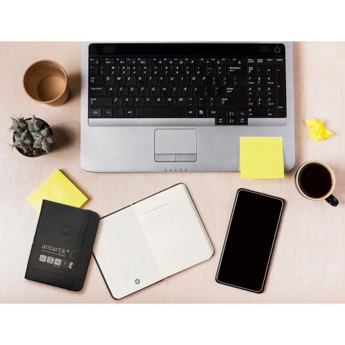 Antartik Cuaderno A7 Tapa Dura Negro Hojas Lisas 80 Hojas 80gr FSC con Gomilla Bolsillo Marcapáginas 10