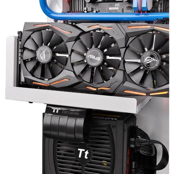 Thermaltake PCI Express Extender 300mm 1 Thermaltake PCI Express Extender 300mm 1