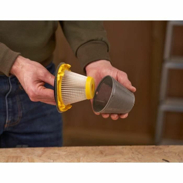 Aspiradora de mano inalámbrica - 18 V - 45 W de aire, 1300 L/min, 500 ml - Gama V20 - STANLEY FATMAX, SFMCVH001B-XJ 2 Aspiradora de mano inalámbrica - 18 V - 45 W de aire, 1300 L/min, 500 ml - Gama V20 - STANLEY FATMAX, SFMCVH001B-XJ 2