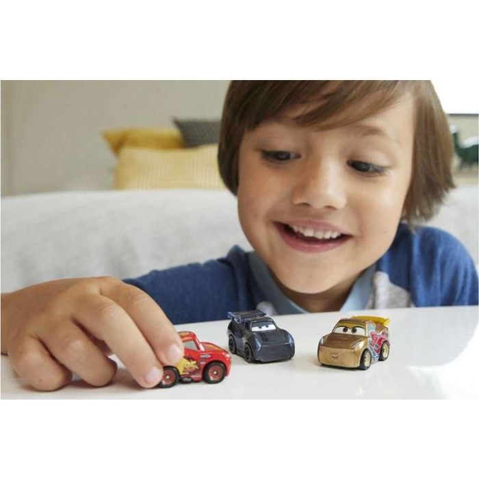 Coche cars mini set 3 unidades con carroceria metalica y ruedas giratorias. - modelos surtidos 8 Coche cars mini set 3 unidades con carroceria metalica y ruedas giratorias. - modelos surtidos 8