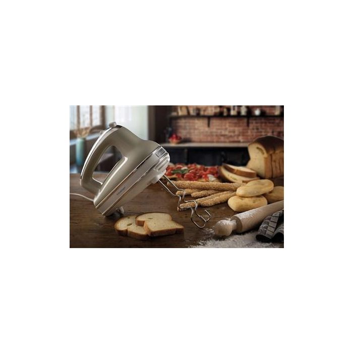 Ariete 1548/03 Batidora Amasadora Vintage Beige con 5 Velocidades y Accesorios Inoxidables 3