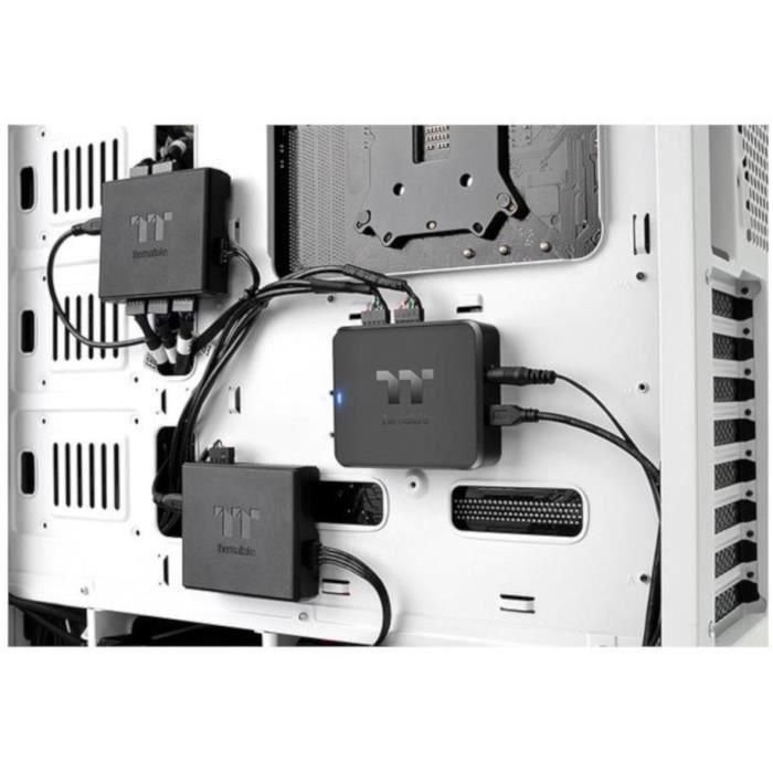 THERMALTAKE - H200 PLUS - Hub USB interno 5 THERMALTAKE - H200 PLUS - Hub USB interno 5