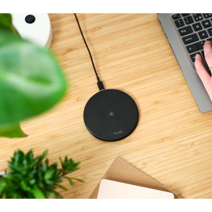 Cargador Inalámbrico Trust 24784 Negro USB-C 15 W 6 Cargador Inalámbrico Trust 24784 Negro USB-C 15 W 6