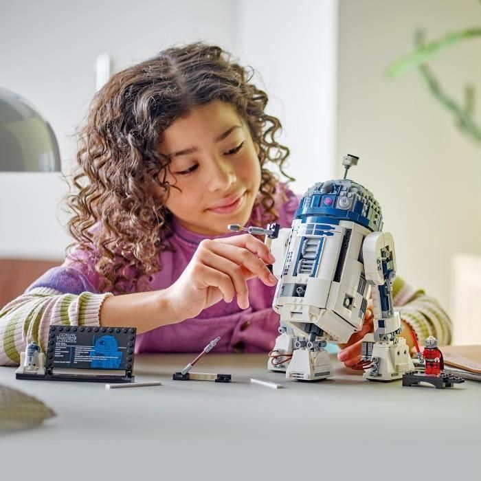 LEGO 75379 Star Wars R2-D2, Droide de Juguete para Construir, Set de Batalla para Niños 4 LEGO 75379 Star Wars R2-D2, Droide de Juguete para Construir, Set de Batalla para Niños 4