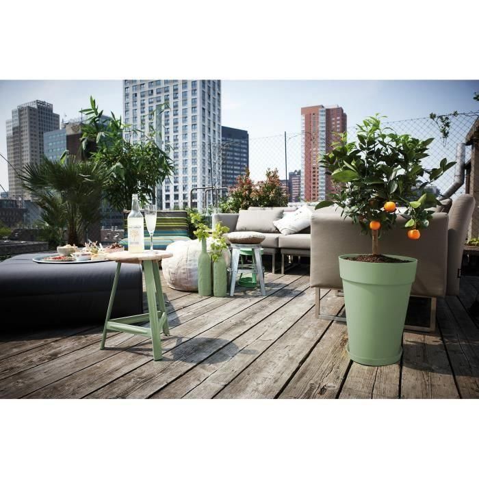ELHO Loft Urban Maceta redonda High 35 - Verde - Ø 34 x H 45 cm - exterior - 100% reciclado 4 ELHO Loft Urban Maceta redonda High 35 - Verde - Ø 34 x H 45 cm - exterior - 100% reciclado 4