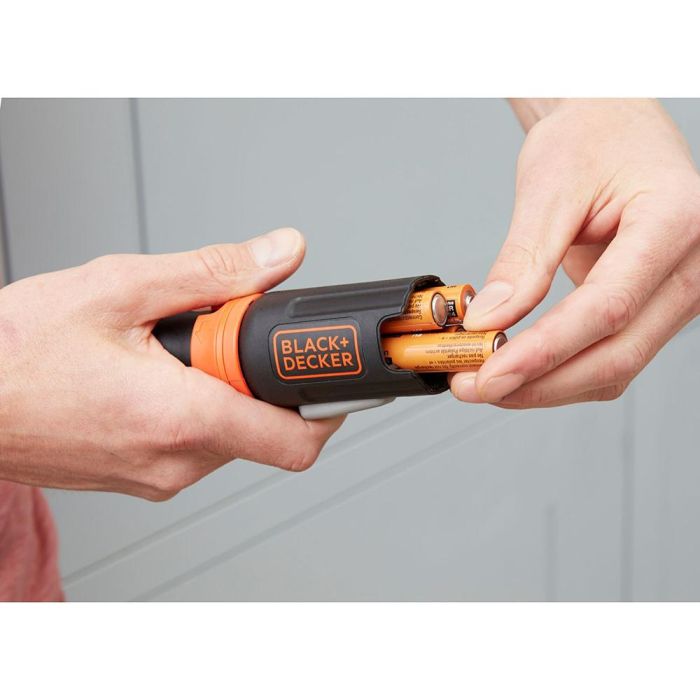 Black+Decker Atornillador en línea 6V BCF601C-XJ, reversible, incluye accesorios, 5Nm, 220RPM 4