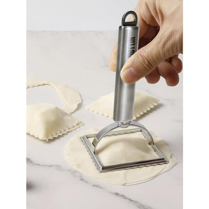 Corta Pasta Ravioli Cuadrado Quttin (24 Unidades) 1 Corta Pasta Ravioli Cuadrado Quttin (24 Unidades) 1