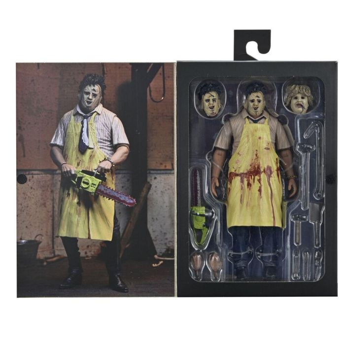 NECA Figura Leatherface 50th Anniversary La Matanza de Texas 18cm articulada con motosierra, martillos, pinzas y cabezas extras