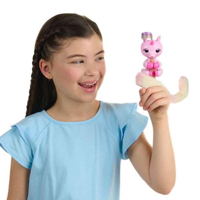 Fingerlings Peluche Colas Sorpresa. Desenreda su cola y descubre todas las sorpresas que esconde – Modelos Surtidos. Edad 3+ años. 4