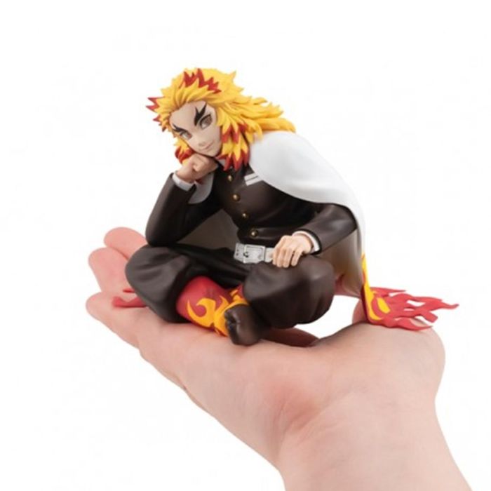 Megahouse Figura Demon Slayer: Kimetsu No Yaiba - Rengoku PVC 9 cm 3 Megahouse Figura Demon Slayer: Kimetsu No Yaiba - Rengoku PVC 9 cm 3