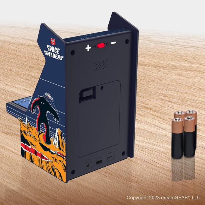 My Arcade Consola Retro Micro Player Pro Space Invaders Coleccionable 6.75" Oficial, Pantalla 2.75" Color HD, Altavoz, Jack 3.5mm 3 My Arcade Consola Retro Micro Player Pro Space Invaders Coleccionable 6.75" Oficial, Pantalla 2.75" Color HD, Altavoz, Jack 3.5mm 3