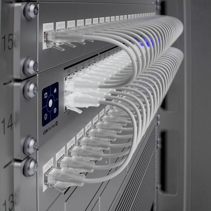 Ubiquiti UniFi Pro Max 48 PoE Switch Gestionado L3 48 Puertos Gigabit Ethernet con PoE Montaje en Rack 1U 8 Ubiquiti UniFi Pro Max 48 PoE Switch Gestionado L3 48 Puertos Gigabit Ethernet con PoE Montaje en Rack 1U 8