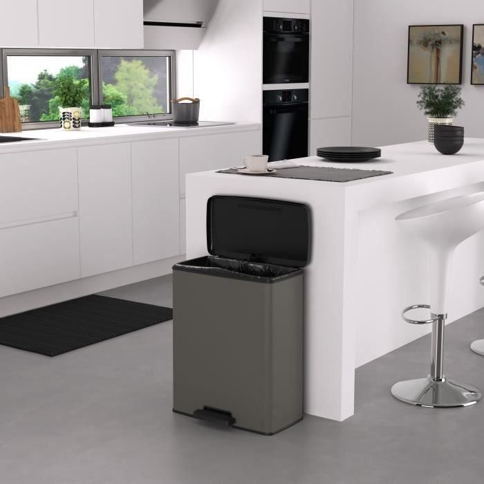 Cubo de basura rectangular - DECO BIN - CURVER - 65L - Gran capacidad - 49 x 32 x 61 cm - Antracita 2 Cubo de basura rectangular - DECO BIN - CURVER - 65L - Gran capacidad - 49 x 32 x 61 cm - Antracita 2