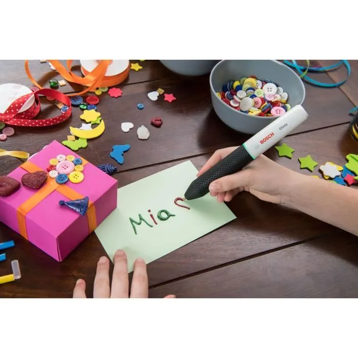 Bosch Pistola de pegamento Gluey Marshmallow, Compacta y Versátil para Manualidades, Reparaciones y Bricolaje, Color Blanco Bosch Pistola de pegamento Gluey Marshmallow, Compacta y Versátil para Manualidades, Reparaciones y Bricolaje, Color Blanco