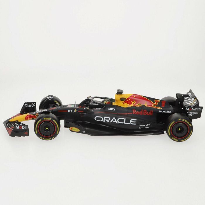 Coche Bburago F1 Race Oracle Red Bull Racing RB19 1:18 4 Coche Bburago F1 Race Oracle Red Bull Racing RB19 1:18 4
