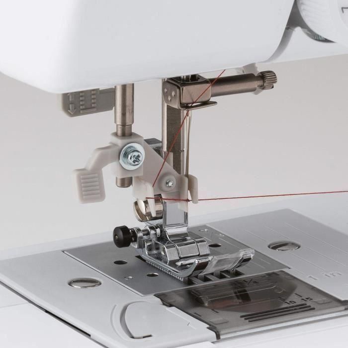 BROTHER RH-137Máquina de coser mecánica - 6 perros de alimentación 2 BROTHER RH-137Máquina de coser mecánica - 6 perros de alimentación 2