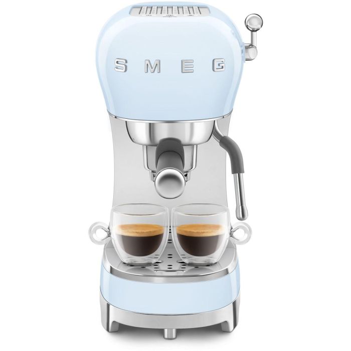 SMEG ECF02PBEU Máquina de Café Espresso de Bomba - Estilo Retro Azul Pastel 5 SMEG ECF02PBEU Máquina de Café Espresso de Bomba - Estilo Retro Azul Pastel 5
