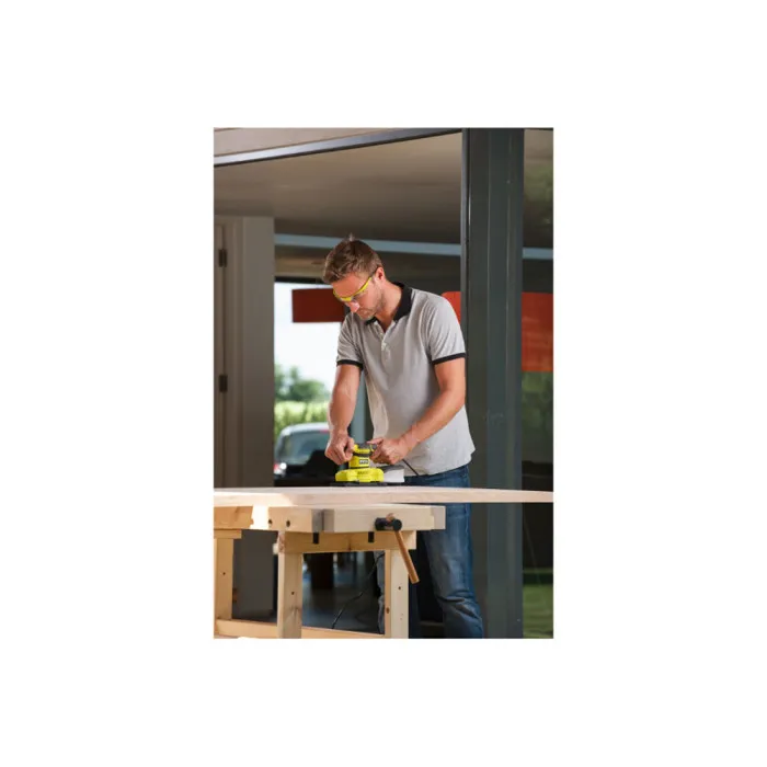 Ryobi Lijadora 1/3 Hoja 200W con Sistema de Succión y 20 Abrasivos 2 Ryobi Lijadora 1/3 Hoja 200W con Sistema de Succión y 20 Abrasivos 2