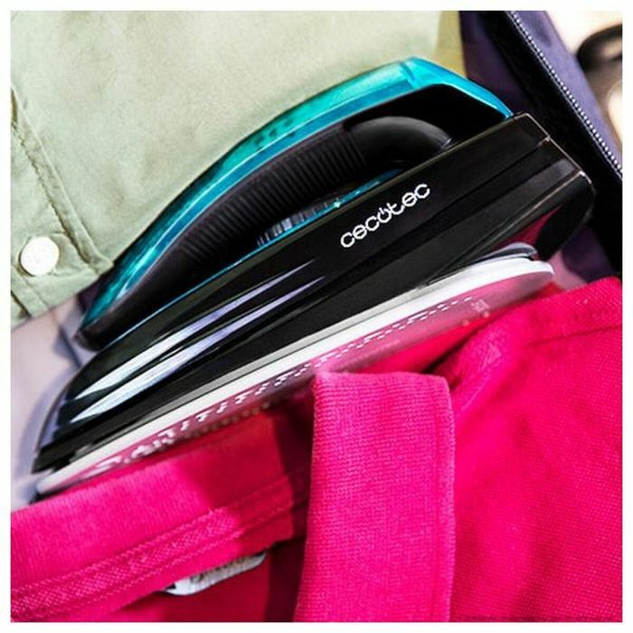 Plancha Vapor-Seco de Viaje Cecotec GoForce 8000 Folding Titanium 60 ml 1200W 2 Plancha Vapor-Seco de Viaje Cecotec GoForce 8000 Folding Titanium 60 ml 1200W 2