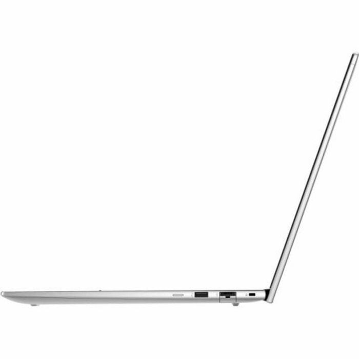 Laptop HP A38HNET#ABE Qwerty Español 16" AMD Ryzen 7 7735U 32 GB RAM 1 TB SSD 1 Laptop HP A38HNET#ABE Qwerty Español 16" AMD Ryzen 7 7735U 32 GB RAM 1 TB SSD 1