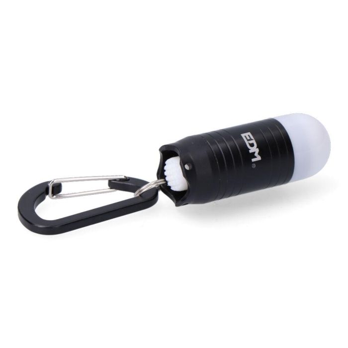 Edm Linterna Llavero con Mosquetón LED 0.5W 40LM 8000K, Aluminio, Resistente a Salpicaduras, 1-1.5H Autonomía, Pilas Incluidas, Colores Surtidos 1 Edm Linterna Llavero con Mosquetón LED 0.5W 40LM 8000K, Aluminio, Resistente a Salpicaduras, 1-1.5H Autonomía, Pilas Incluidas, Colores Surtidos 1