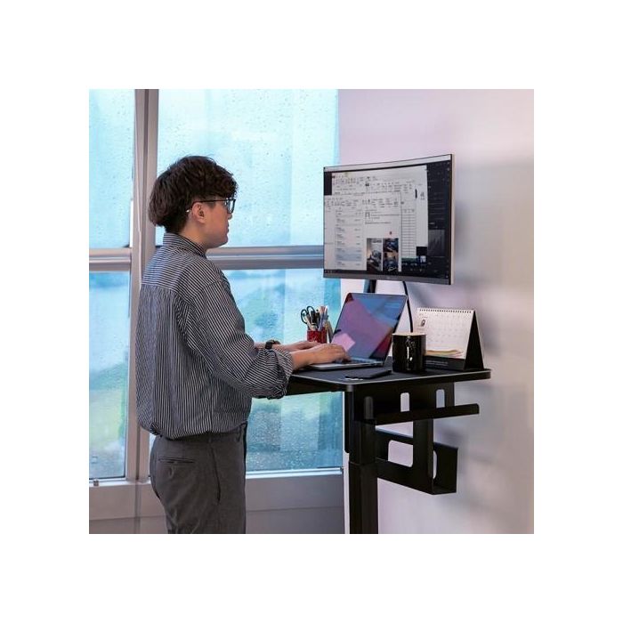 Thermaltake Cycledesk 100 GGD Black Electric 3 Thermaltake Cycledesk 100 GGD Black Electric 3