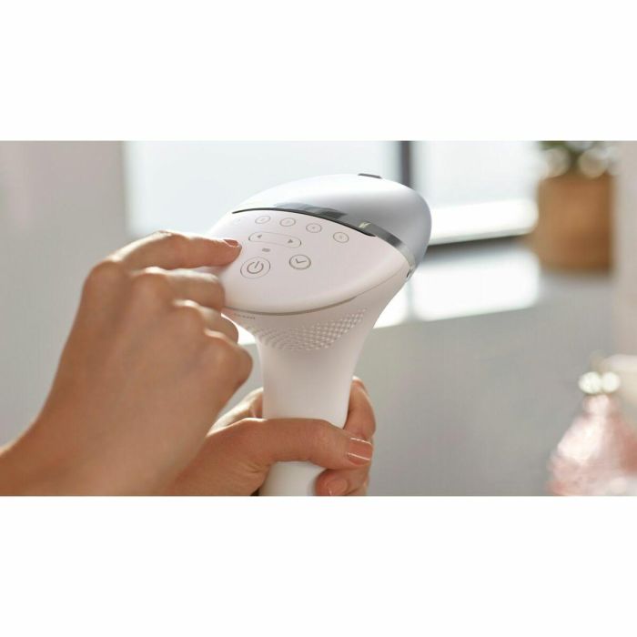 Philips BRI940/00 Depiladora Láser e IPL blanco/gris. Dispositivo de luz pulsada intensa para reducción de vello permanente. 16 Philips BRI940/00 Depiladora Láser e IPL blanco/gris. Dispositivo de luz pulsada intensa para reducción de vello permanente. 16