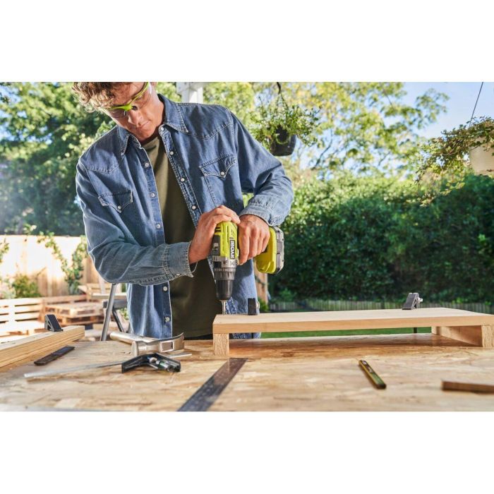 Ryobi R18PD3-242S Taladro atornillador de impacto ONE+ 10