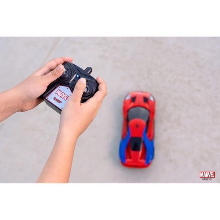 Coche radiocontrol Ford GT Spiderman 1/16 - Simba Dickie Group 5 Coche radiocontrol Ford GT Spiderman 1/16 - Simba Dickie Group 5