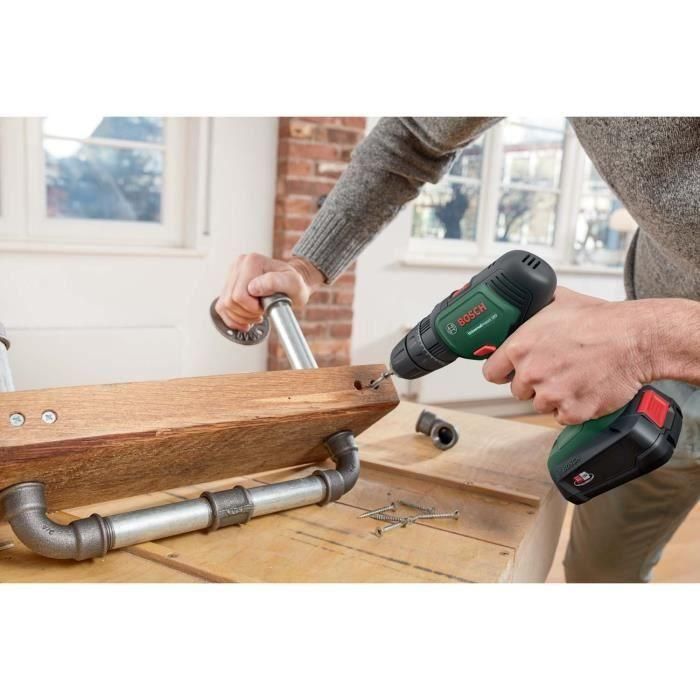 Taladro atornillador de impacto universal Bosch de 18 V + 2 baterías de 2,0 Ah y cargador 1 Taladro atornillador de impacto universal Bosch de 18 V + 2 baterías de 2,0 Ah y cargador 1