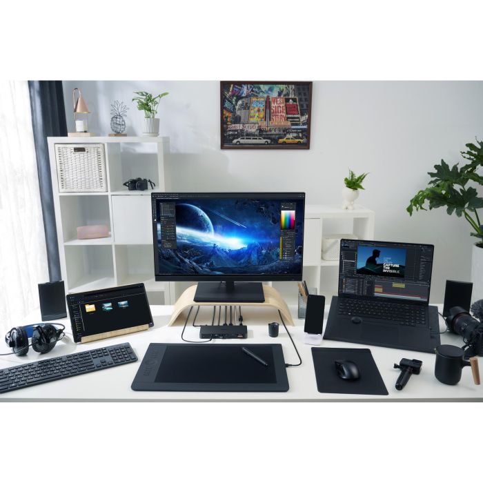 ASUS DC500 Thunderbolt 4 Docking Station USB-C Triple 4K 96W PD para 3 Monitores - Negro 3 ASUS DC500 Thunderbolt 4 Docking Station USB-C Triple 4K 96W PD para 3 Monitores - Negro 3