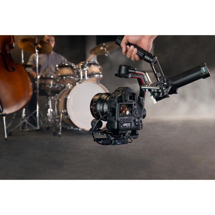 DJI RS 2 Pro Combo 11 DJI RS 2 Pro Combo 11